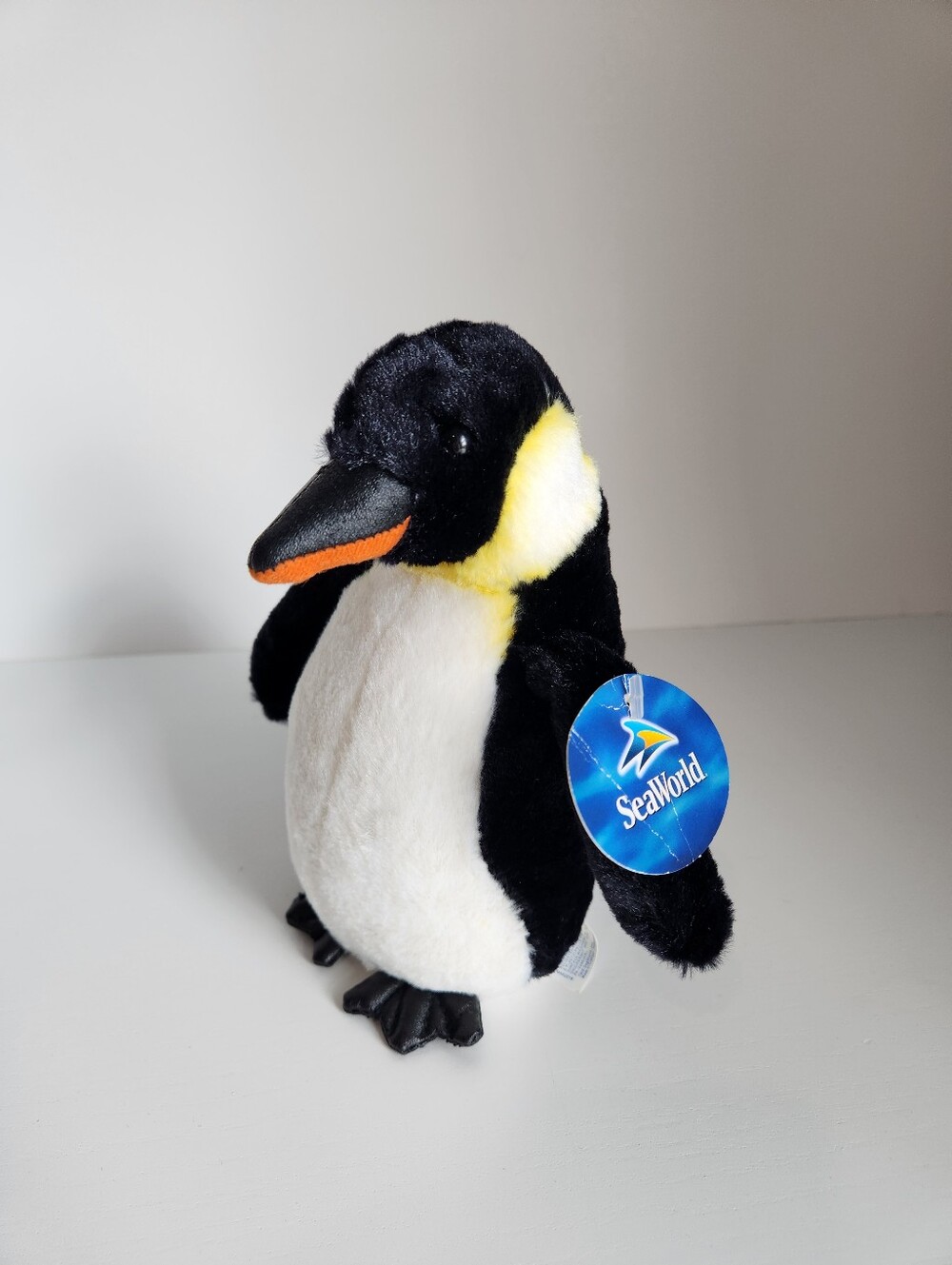 Seaworld Emperor Penguin Plush Realistic Pleather Feet Stuffed Animal Toy 2019